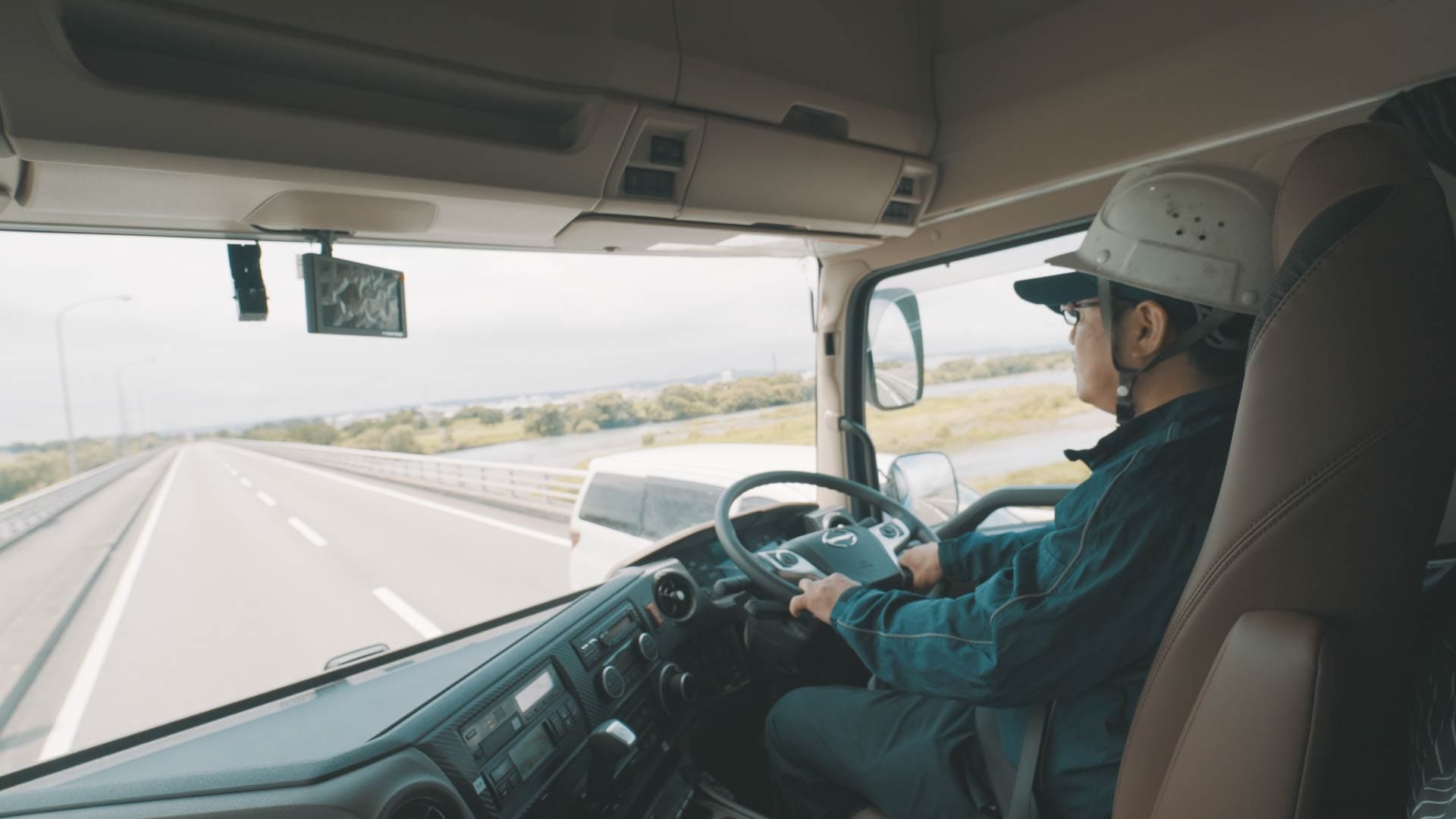 トラック運転手